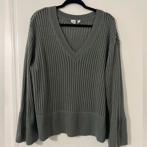 GAP olive Green V-Neck Sweater lightweight size L (SKU-D-135)